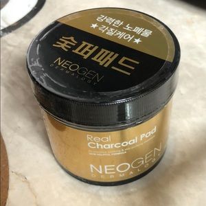 NEOGEN dermatology charcoal pads